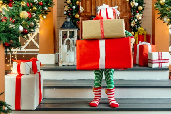 How to Send Holiday Greetings by Christmas 2025 (Step-by-Step)