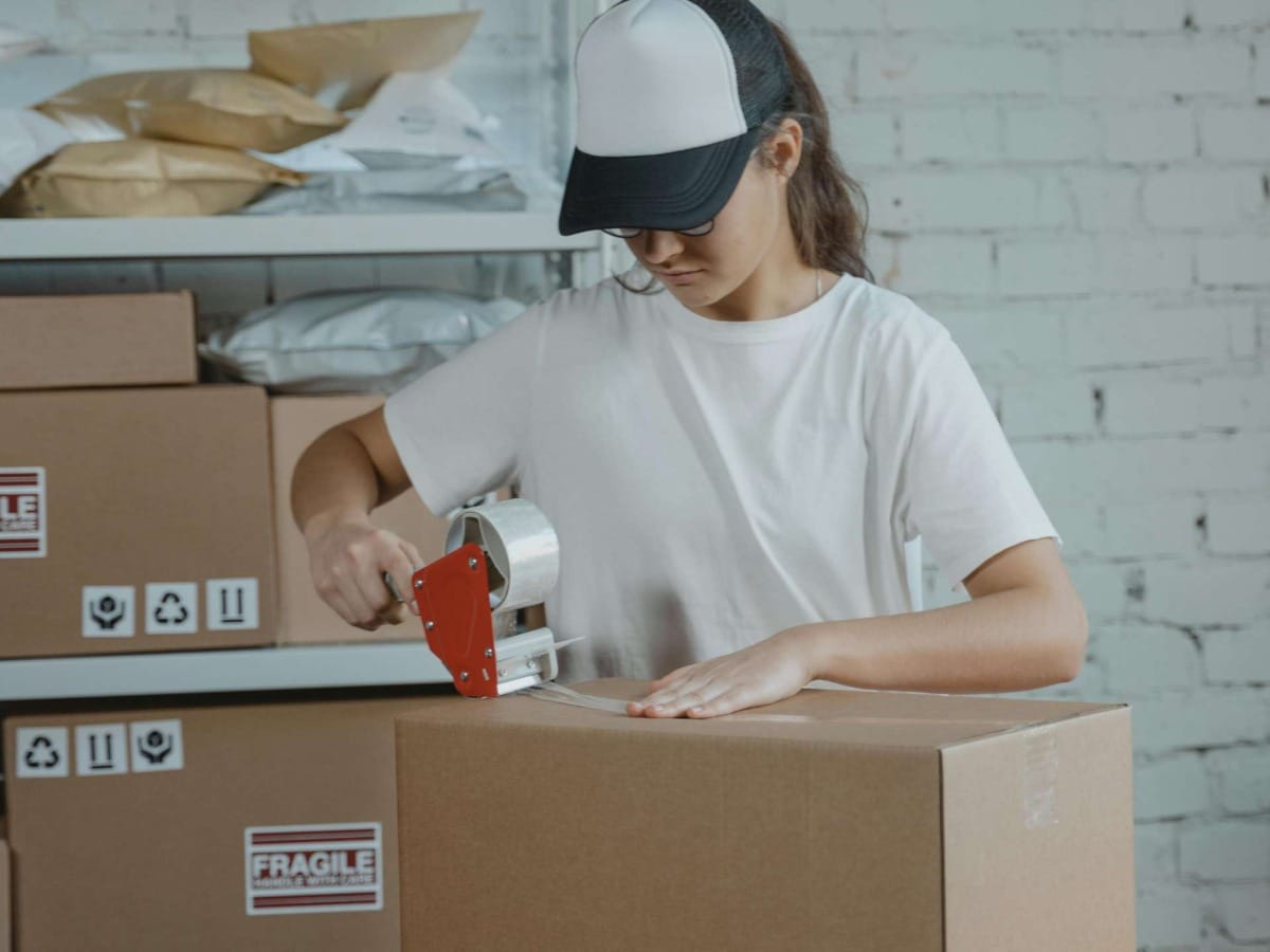 Understanding Delivery Times: Priority Mail Stamps vs Forever Stamps Rules